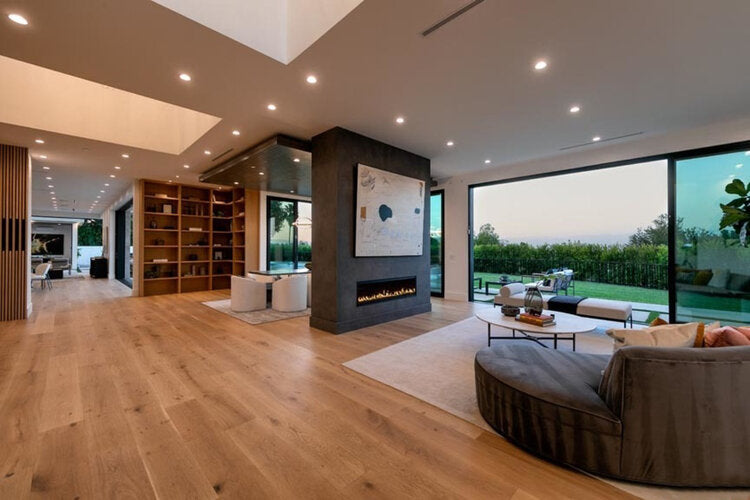 Engineered Hardwood Throughout in Plantation, FL
